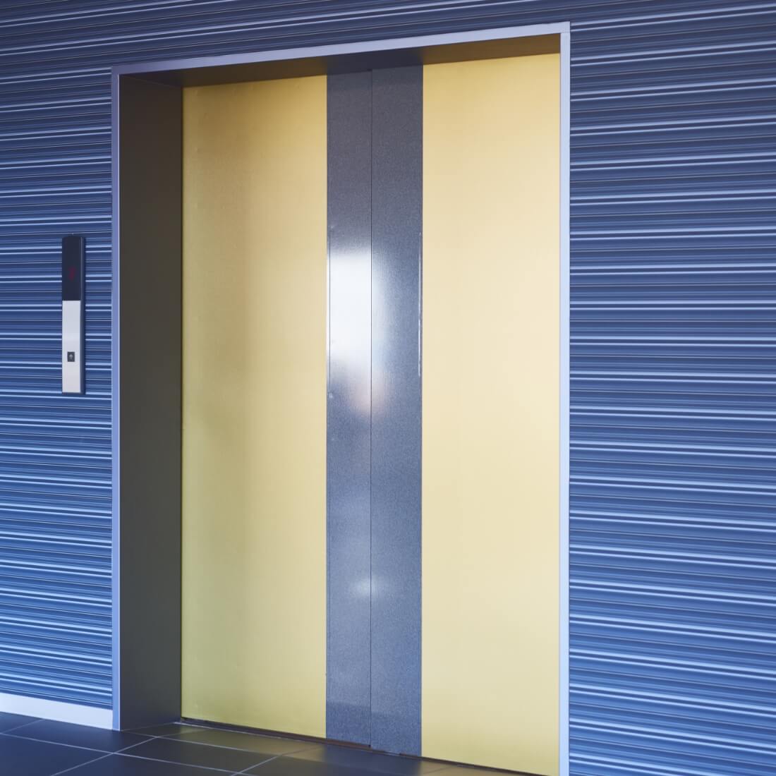 一人ではなく、力を合わせて誇りを持てる、仕事をしよう。