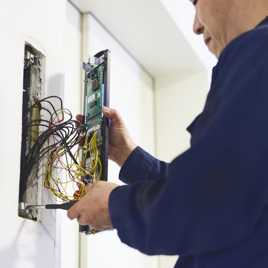 一人ではなく、力を合わせて誇りを持てる、仕事をしよう。